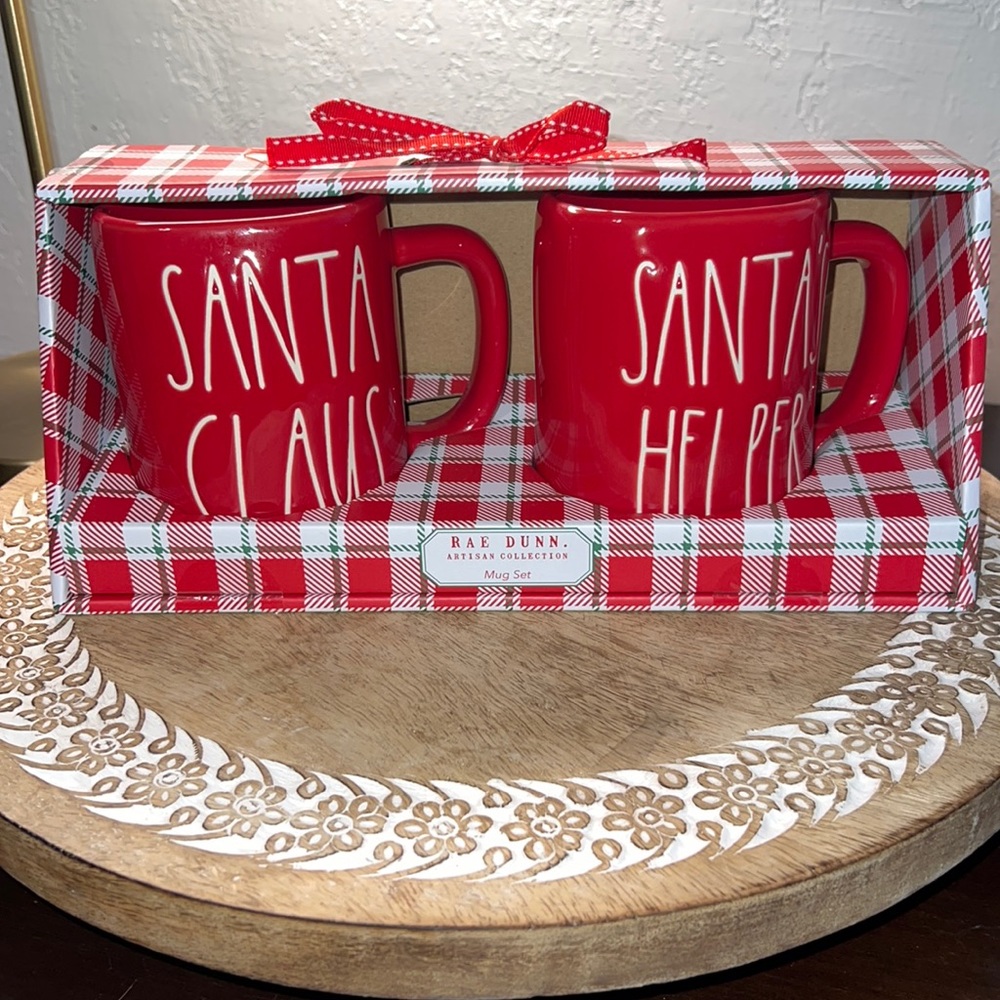Rae Dunn Mug Set